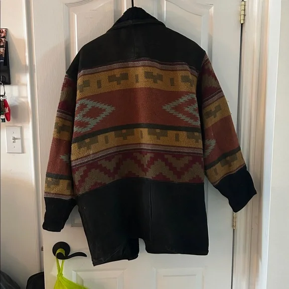 Men’s Heavy Patterned Jacket - Picture 2 of 2